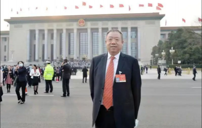 全國人大代表、寶泰隆董事長焦云帶來5份建言，建議對東北企業(yè)開啟上市“綠色通道”